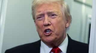 Trump mischt sich in den Wahlkampf ein.