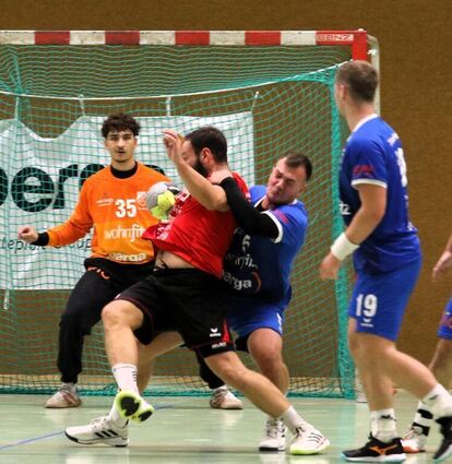 Die Abwehr des TV Hardheim wird kräftig zupacken müssen, will man sich in eigener Hall die TSG Söflingen vom Leib halten.