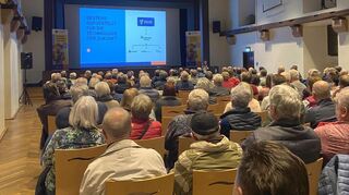 Zur Informationsveranstaltung der Firma Leonet, die in Hardheim und den Ortsteilen Glasfaser verlegt, kamen am Donnerstag rund 250 interessierte Bürger.