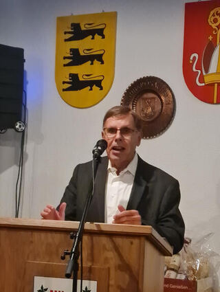 Helmut Hotzy zeichnete die Entwicklung des Zusammenschlusses akribisch nach.