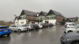 Der Parkplatz am Erfapark wird im Winter nicht beleuchtet. Das erklärte Bürgermeister Stefan Grimm in der Gemeinderatssitzung am Montag.