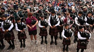 Ganz junge Teilnehmer waren ebenso dabei wie ein 98-Jähriger, der seit 84 Jahren Dudelsack spielt.