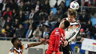 Kopfballstark mit 1,98 Metern: Torjäger Woltemade.