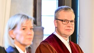 Die Angeklagte soll Angriff im Namen des IS verübt haben, so die Staatsanwaltschaft.