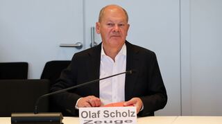 Ex-Kanzler Olaf Scholz (SPD) sagte im Schweriner Untersuchungsausschuss zur Nord Stream 2-Pipeline für russisches Erdgas aus.