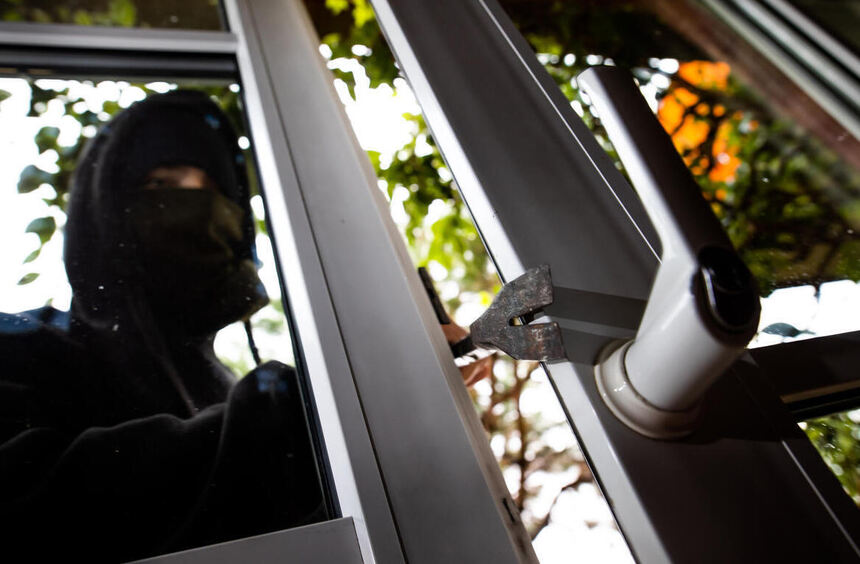 Mosbach: Einbruch in Einfamilienhaus