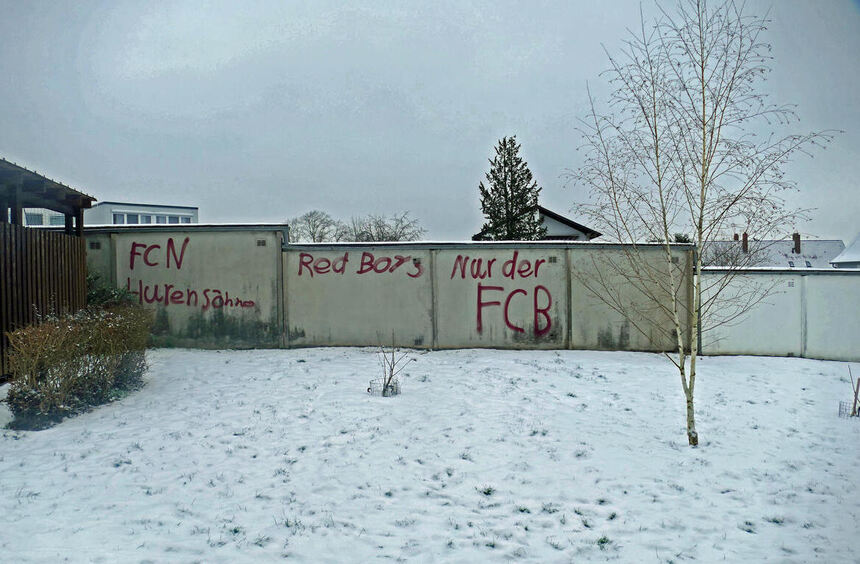 Illegal graffiti mars the image of Wartberg
