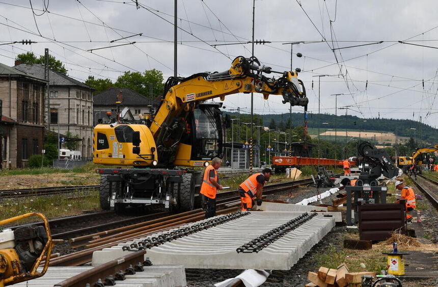 Lauda: Millimeterarbeit unter Hochdruck