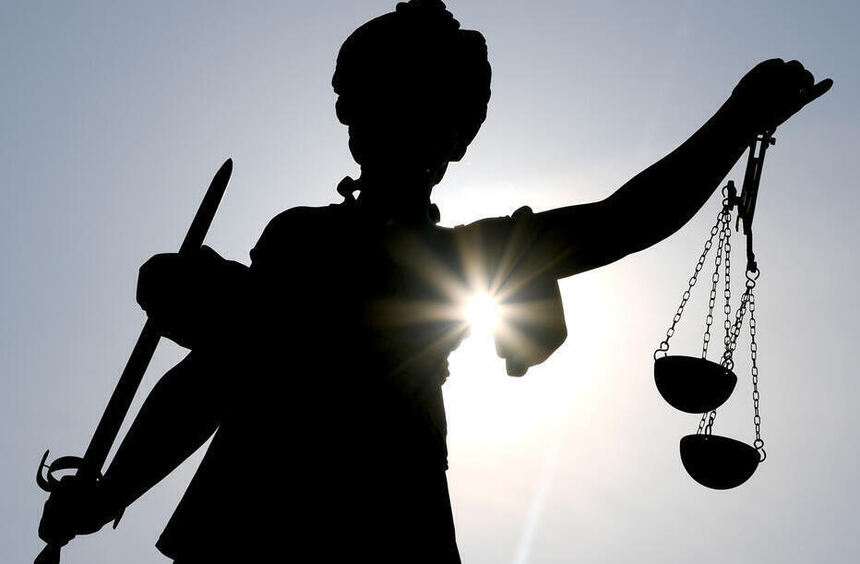 Defendant shouts down trial in Wertheim - | adjourned