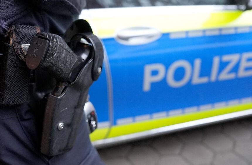 Raub im Schlosspark: 27-Jähriger mit Pfefferspray attackiert