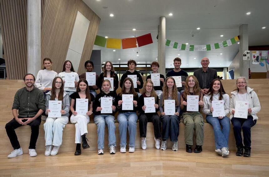 BGB: 16 Schüler schließen Ausbildung zu Sozialmentoren ab