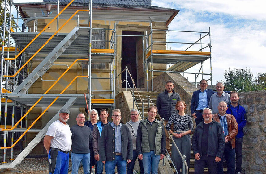 Denkmalpflege in Weikersheim: Vogelhaus soll bis Mitte 2027 in neuem Glanz ...