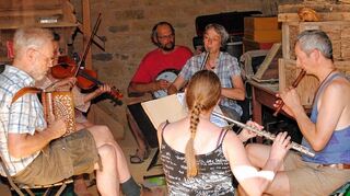 <p>Musik auf alten Instrumenten war am Wochenende wieder im Odenwälder Freilandmuseum zu hören.</p>