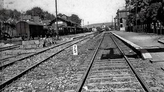 <p>Blick auf den Bahnhof Tauberbischofsheim im Juni 1945.</p>
