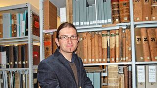 <p>Seit einem Jahr arbeitet Wolfram Berner als Wertheimer Stadtarchivar beim Archivverbund Main-Tauber in Bronnbach. Er sieht sich in erster Linie als Dienstleister und Service-Mitarbeiter der Stadtverwaltung.</p>