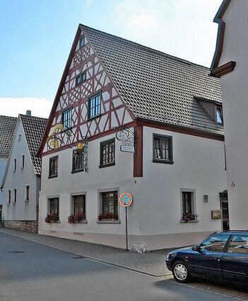 <p>Das Igersheimer Gasthaus "Zum Löwen" heute . . . </p>
