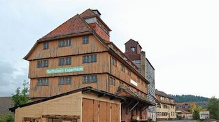 <p>Von der Ausweisung förmlich festgelegter Sanierungsgebiete, die die Ortskerne von Reicholzheim und Dörlesberg umfassen, er-hoffen sich die Verantwortlichen im Wertheim eine Belebung momentan leer stehende Gebäude. Dazu zählt auch das alte Raiffeisenlager in Reicholzheim.</p>